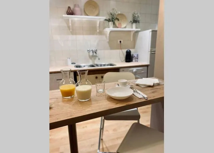 Mi Pequeña Buhardilla Apartamento *